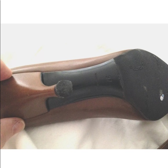 AUTHENTIC Prada POINTY TWO TONE BROWN Leather Point-Toe Pumps 37 - Picture 7 of 11